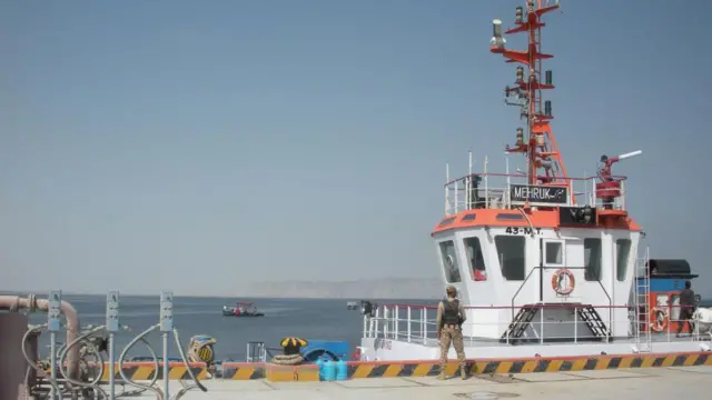 نمایی از بندر گوادر