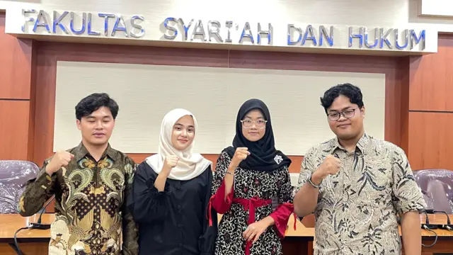 anak anak muda yang menguji materi di MK putusan ambang batas presiden