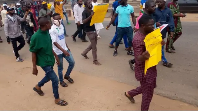 Sunday Igboho supporters dey protest for Ibadan