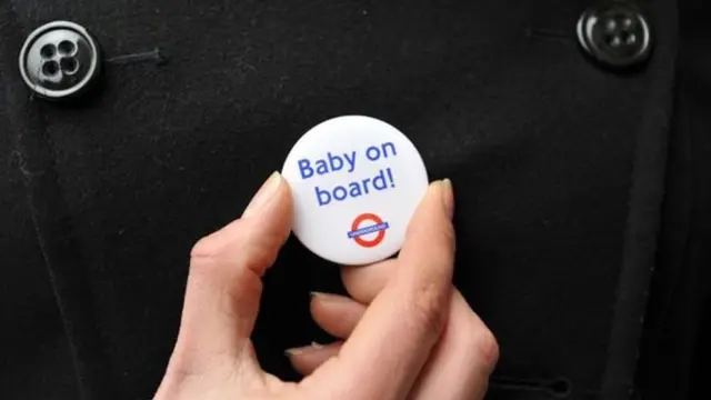 Londra'da bebek var rozeti