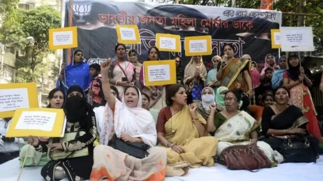 ভারতের 'তিন তালাকের' রীতি বাতিলের দাবিতে মহিলাদের বিক্ষোভ