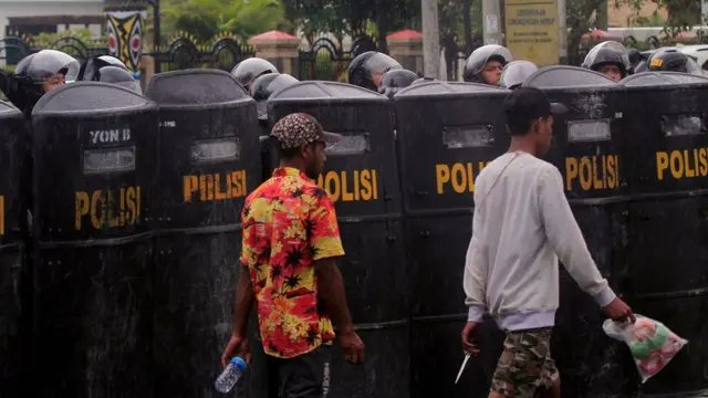 Dugaan Korupsi LPMP Papua Penahanan Tersangka