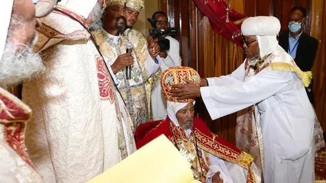 ኣቡነ ቄርሎስ መበል 5ይ ፓትርያርክ