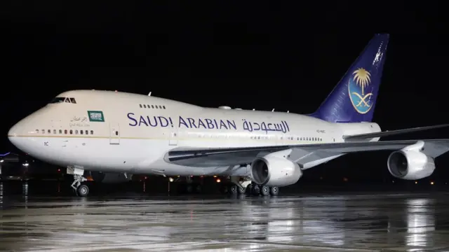 Xiyyaara Sawud Arabiyaa Boying 777