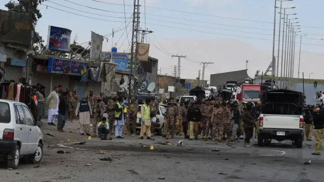 तहरीक-ए-लब्बैक के प्रदर्शनकारी