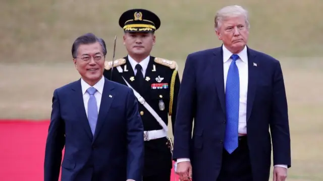 ترامپ و مون