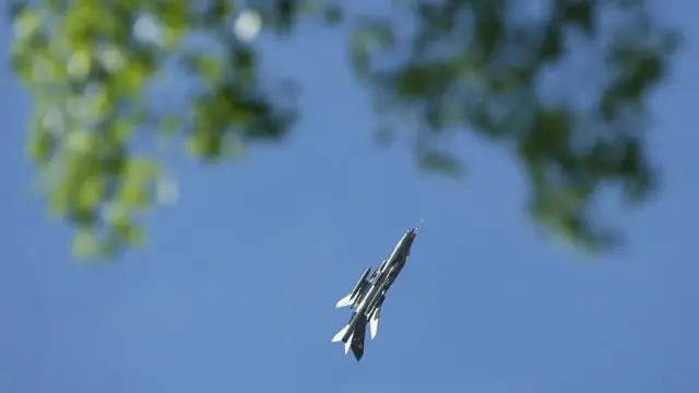 SU-22 jet