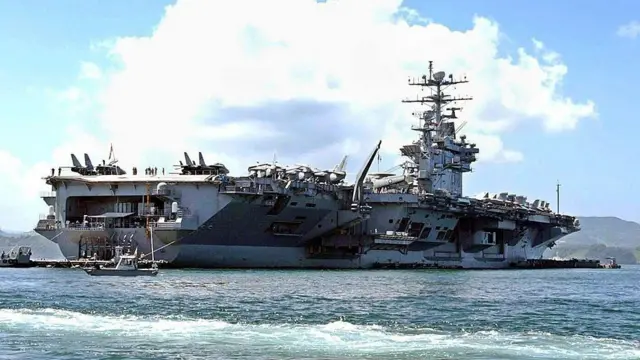 इसराइल की रक्षा के लिए अमेरिका ने भेजा यूएसएस अब्राहम लिंकन स्ट्राइक ग्रुप