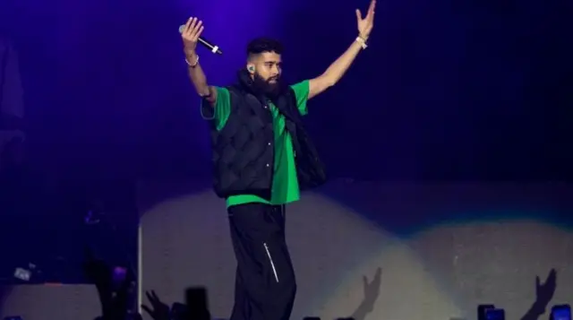 اے پی ڈھلوں