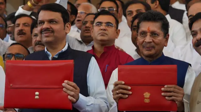 देवेंद्र फडणवीस