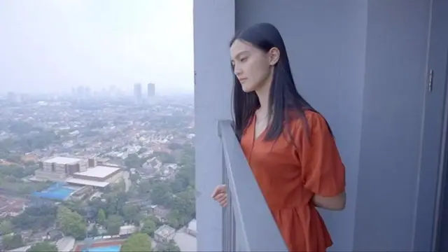 Shelvia berkata permintaannya pada mantan suami tak muluk-muluk: dia cuma ingin dipertemukan dengan Jojo.