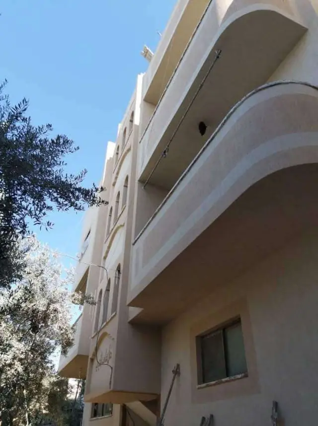 منزل عائلة حماد العروقي قبل القصف