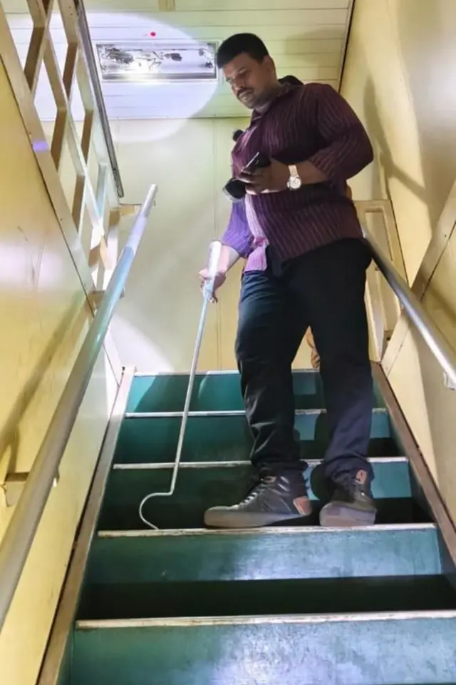 சாகரகன்யா, விசாகப்பட்டினம், பாம்புகளால் தொழிலாளர்கள் அச்சம்