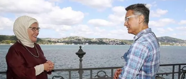 అమీర్‌ఖాన్‌ టర్కీ వెళ్లడంపై సోషల్ మీడియా చర్చ