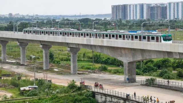 মেট্রোরেল