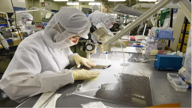 일본 공장 노동자들