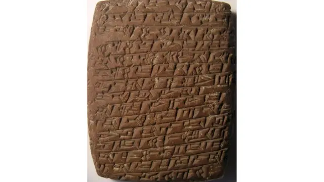 تتضمن الرسائل المكتوبة على ألواح طينية رغم صغر حجمها معلومات غنية عن التجارة في ذلك العالم القديم في عمق التاريخ
