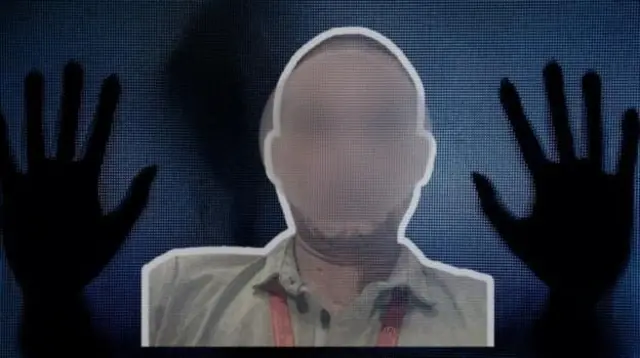 म्यान्मारको म्यावडी क्षेत्रमा कार्यरत १८ नेपालीलाई जेल सजाय तोकिएको छ। उक्त क्षेत्रमा काम गरेका कामदारको एउटा साङ्केतिक तस्बिर