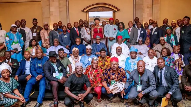 Ụmụ Naịjirịa na Saụt Afrika