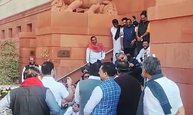 वीडियो बनाते हुए राहुल गाँधी