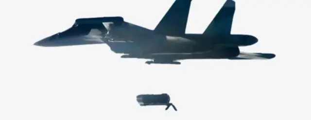 এফএবি-৩০০০ এম-৫৪ গ্লাইড বোমা। 