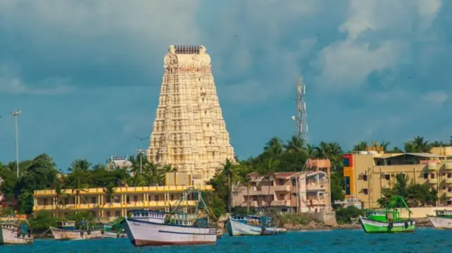 வட மற்றும் தென்னிந்திய கோவில்களின் கட்டிடக்கலை