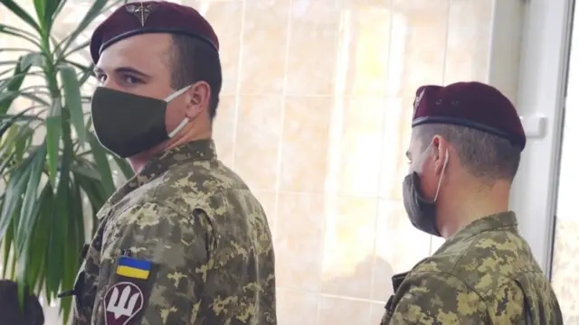 десантники