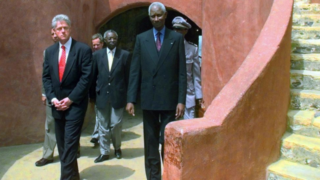 President Clinton en Senegal en 1998.