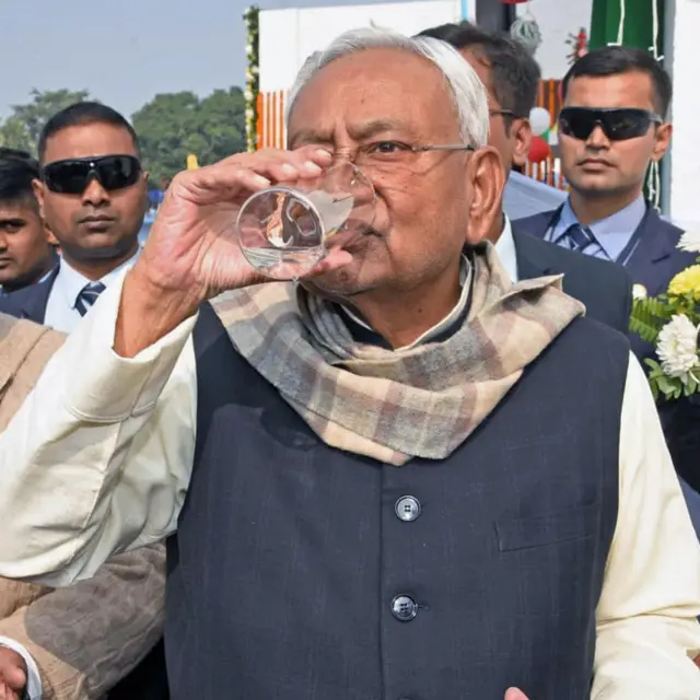 नीतीश कुमार