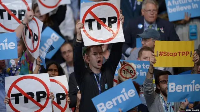 Manifestación en Filadelfia contra el Acuerdo Transpacífico de Cooperación Económica