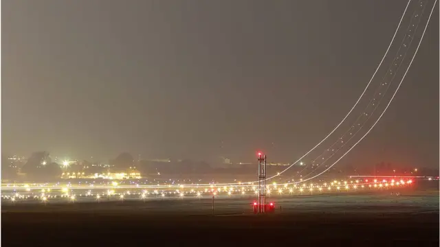 ক্যাট আই লাইট