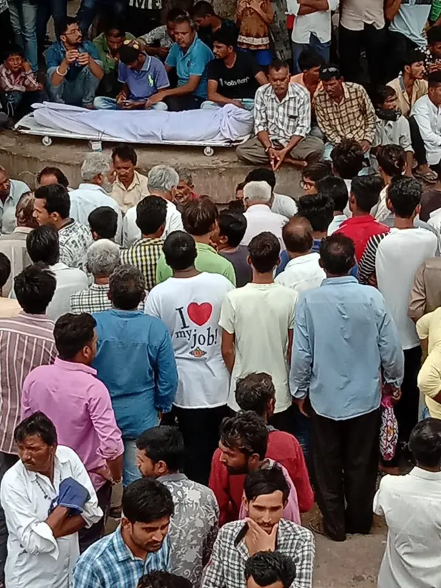 દલિતોના ધરણાં