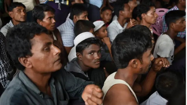 د ملګرو ملتونو چارواکو څو ځلې میانمار کې د مسلمانانو پروړاندې د ناوړه چلند او بد وضعیت په اړه اندېښنه ښودلې او په اړه یې ددغه هېواد له چارواکو د سم لاسي ګام اخیستو غوښتنه کړې ده.