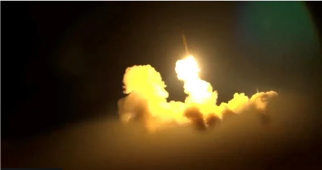 İran İsrailə zərbə endirdiyini deyir