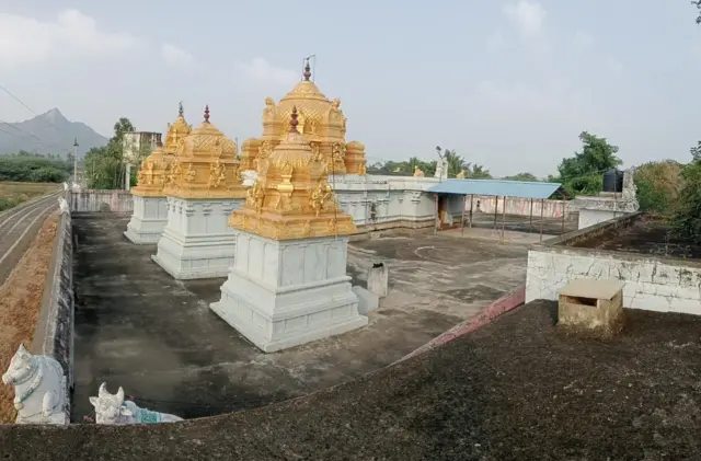 சேர மன்னர்களுடன் புதைக்கப்படும் பெண்கள்