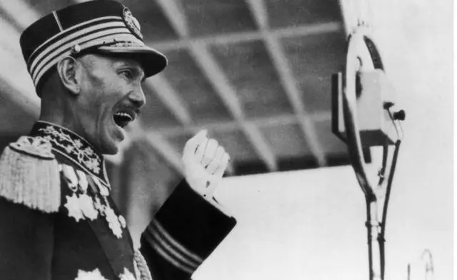 한때 중국 전체의 지도자였던 장제스는 국공내전 이후 지지자들과 함께 대만으로 도망쳤다