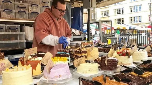 Cake maker banned from St Ives market after 'machete joke'