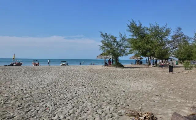 කරෙයිනගර් වෙරළ තීරය