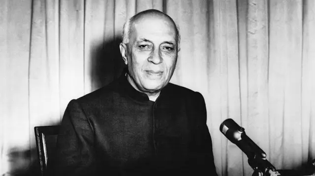 জওহরলাল নেহরুর সৌজন্যবোধ বিশ্বের অনেক ব্যক্তিত্বকেই মুগ্ধ করেছে। 