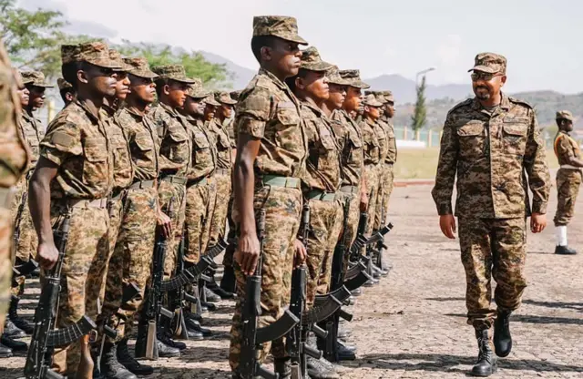 Ministirri Muummee Abiy Ahimad naannoo Magaalaa Waldiyaatti waraana Itoophiyaa wajjin yeroo wal argan