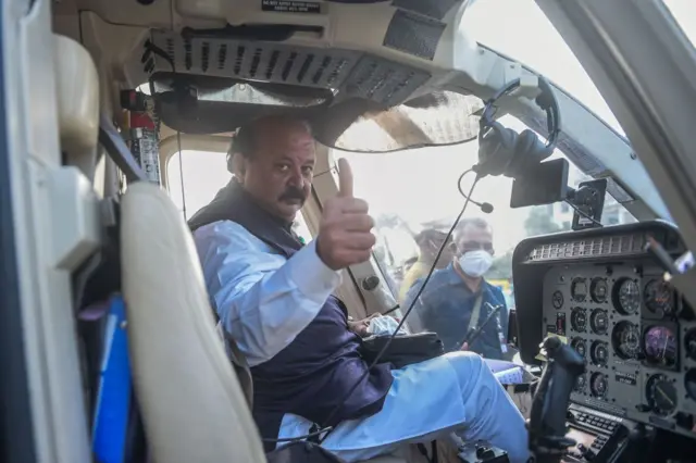 પૂર્ણેશ મોદી