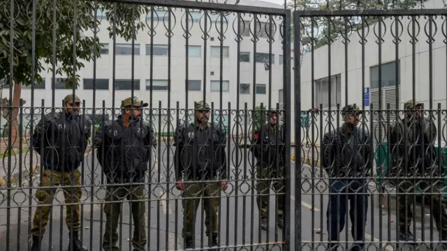 وکیلوں اور ڈاکٹروں میں تصادم