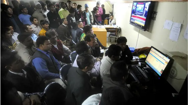 ঢাকার একটা ব্রোকারেজ হাউজের দৃশ্য