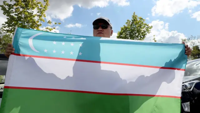 Ўзбекистон монополиялардан воз кечганича йўқ