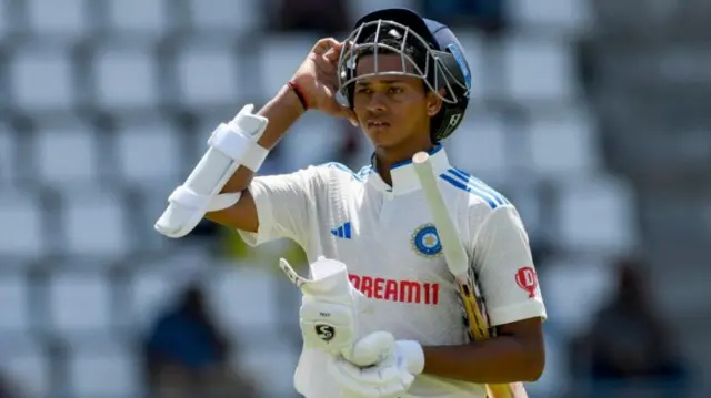 యశస్వీ జైస్వాల్ 