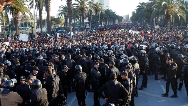 صورة ارشيفية لمظاهرات في تونس