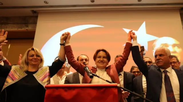 Meral Akşener ve Koray Aydın