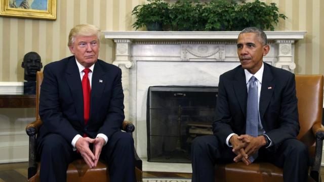 Trump y Obama en el Salón Oval.