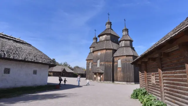 Церква Покрови на острові Хортиця