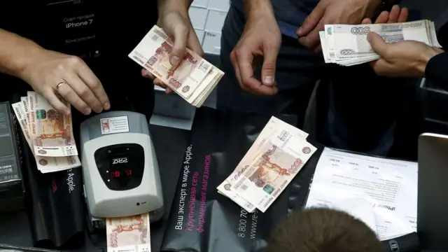 Россия рубли билан савдо қилиш